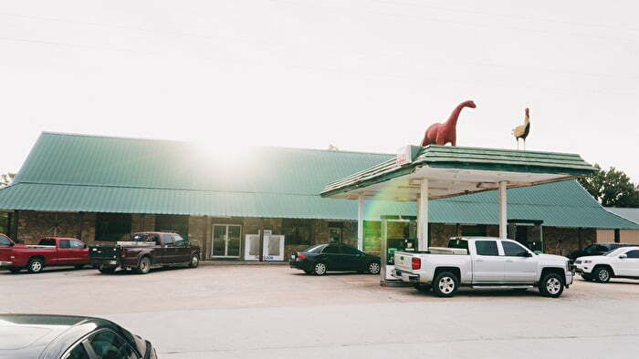 Cars in front of Arbuckle Fried Pies in Davis Oklahoma