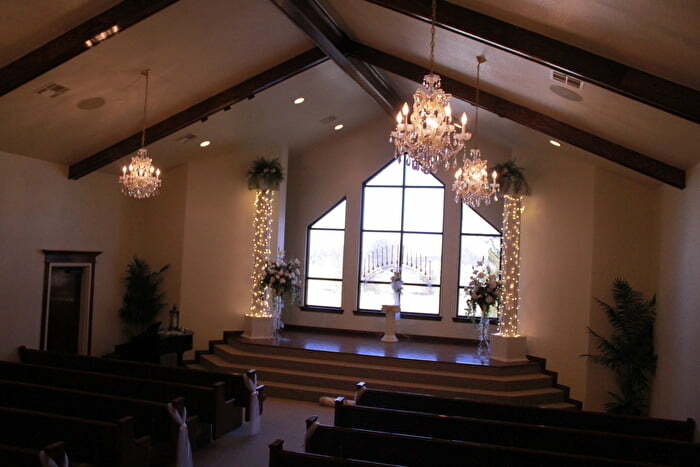 Arbuckle wedding chapel interior in Davis Oklahoma