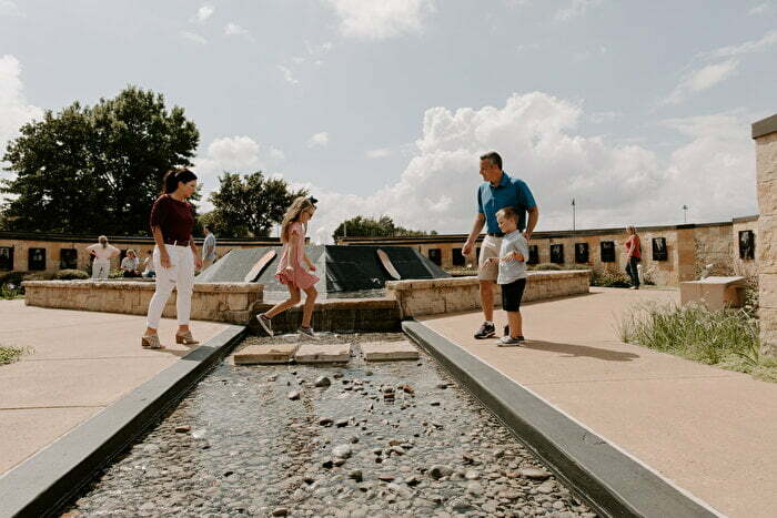 Family on a summer day trip in Chickasaw Country