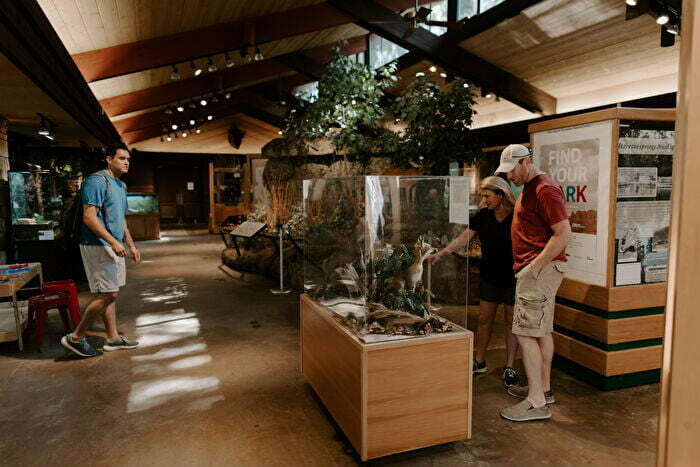 Couple exploring chickasaw nation recreation area exhibit in Oklahoma