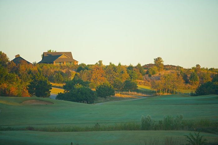 Golf course and home at sunrise in Chickasaw Country